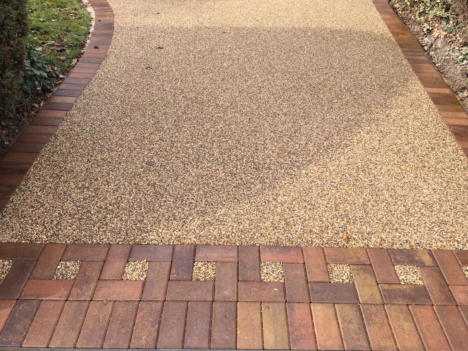 Pavecraft Resin Bond with Block Front Driveway Hertfordshire